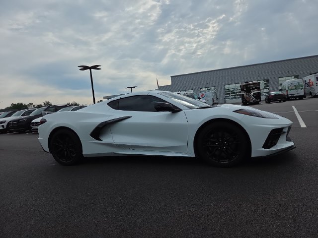 Used 2024 Chevrolet Corvette Stingray Coupe w/ Z51 Performance Package RWD image 2