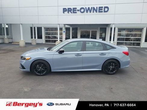 Used 2024 Honda Civic Sport image 2