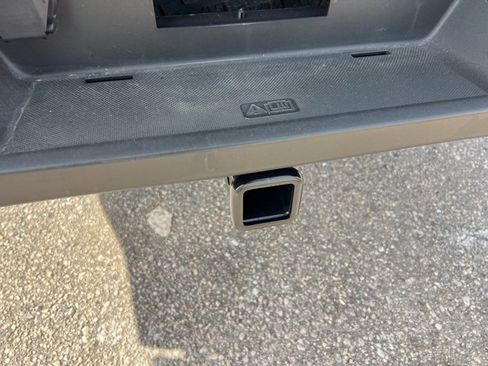 Certified 2023 Ford F150 Lariat w/ Equipment Group 502A High image 27