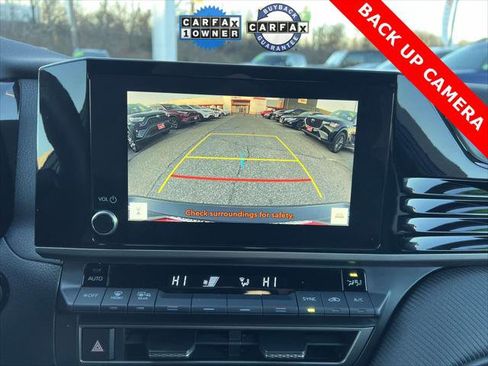 Certified 2025 Toyota Camry SE image 8