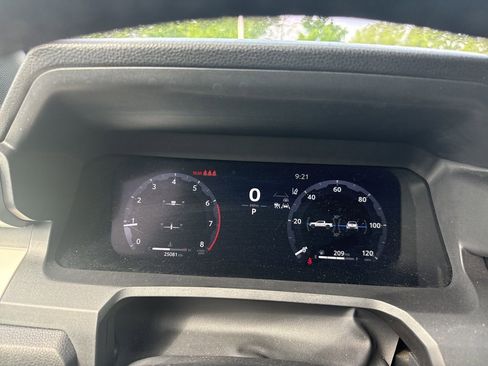 Used 2024 Toyota Tacoma TRD Off-Road image 18