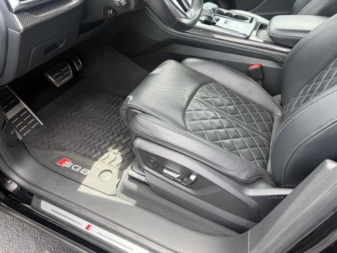 Used 2022 Audi SQ8 Prestige AWD/4WD image 15
