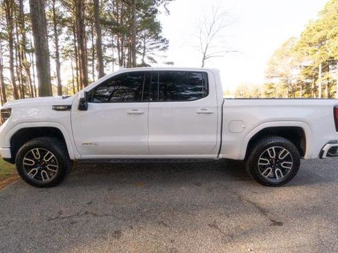 Used 2023 GMC Sierra 1500 AT4 w/ AT4 Premium Package image 6