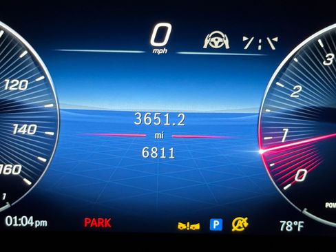 Used 2026 Mercedes-Benz GLS 450 4MATIC image 26