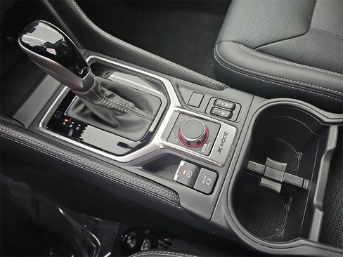 Used 2024 Subaru Forester Limited image 35