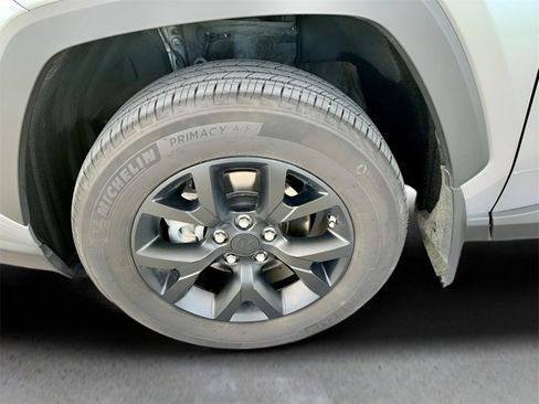 Used 2023 Toyota RAV4 LE image 10