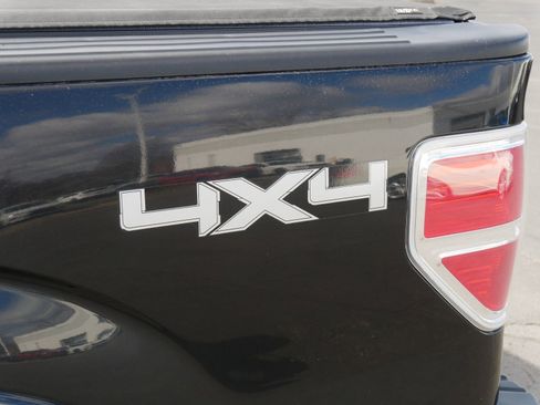 Used 2014 Ford F150 Lariat w/ Lariat Chrome Package AWD/4WD image 9