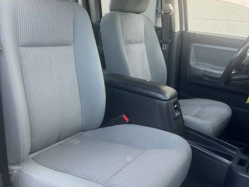 Used 2011 Dodge Dakota Big Horn image 21