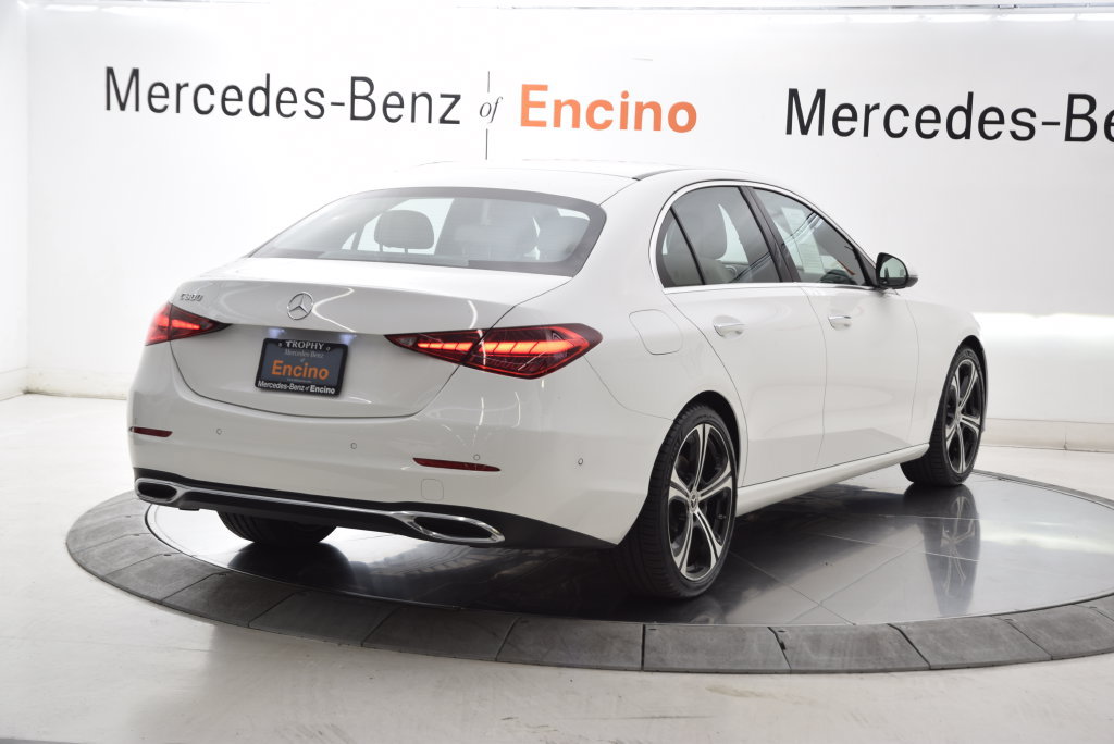 Used 2024 Mercedes-Benz C 300 Sedan image 6