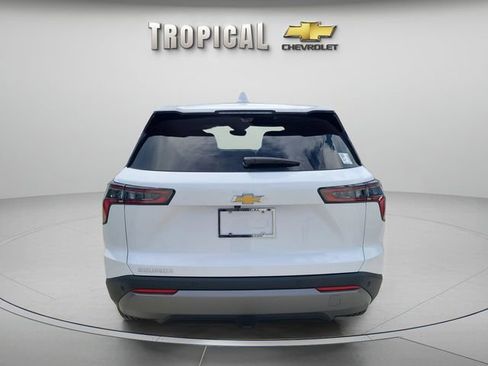 New 2026 Chevrolet Equinox LT w/ Safety and Technology Package image 3