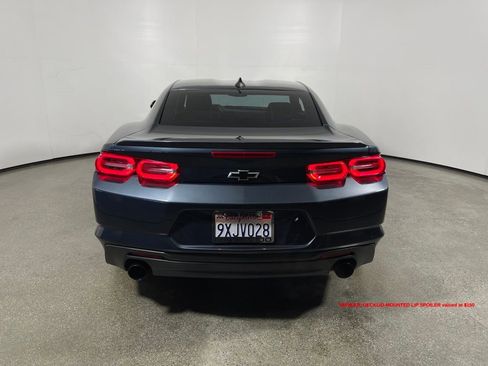 Used 2021 Chevrolet Camaro LT image 4