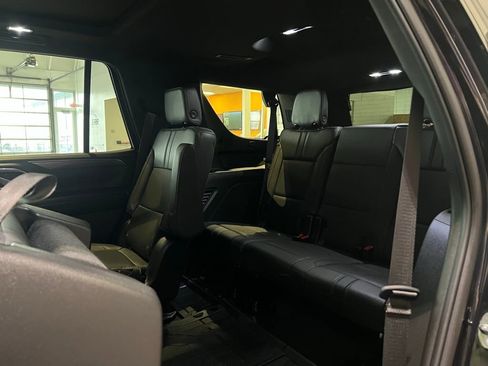 Used 2023 Chevrolet Tahoe RST w/ Luxury Package image 23