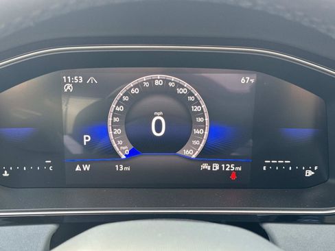 New 2025 Volkswagen Jetta SE image 19