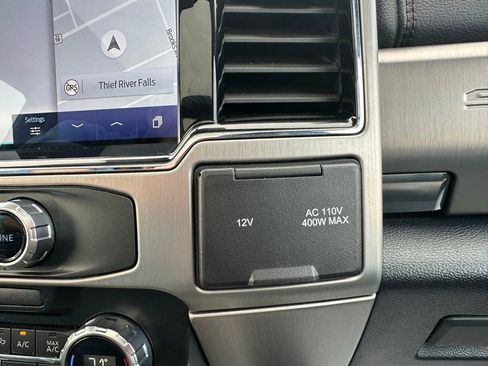 Used 2022 Ford F250 Platinum w/ Snow Plow Prep Package AWD/4WD image 27