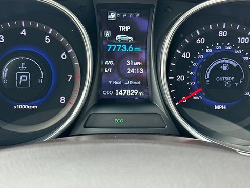 Used 2014 Hyundai Santa Fe Sport 2.0T w/ Technology Package 05 FWD image 26