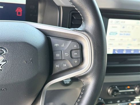 Used 2022 Ford Bronco Black Diamond image 22