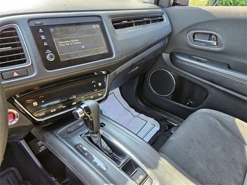 Used 2022 Honda HR-V EX image 21