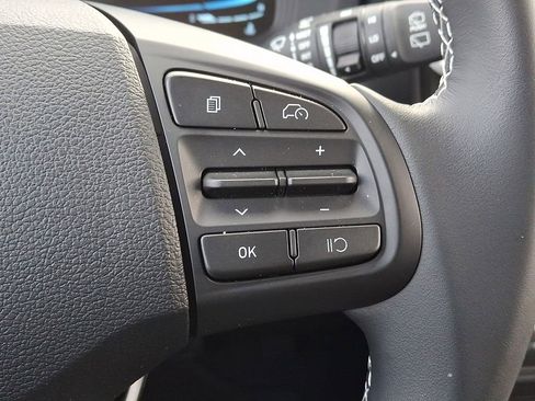 Used 2026 Hyundai Venue SEL image 23