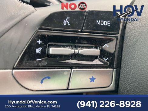 Certified 2024 Hyundai Tucson SEL w/ Convenience Package FWD image 22