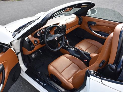 Used 2001 Porsche Boxster S image 57