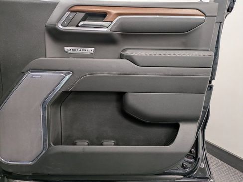 Used 2023 GMC Sierra 1500 Denali w/ Technology Package image 27