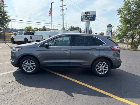 Used 2023 Ford Edge SEL w/ Convenience Package AWD/4WD image 4