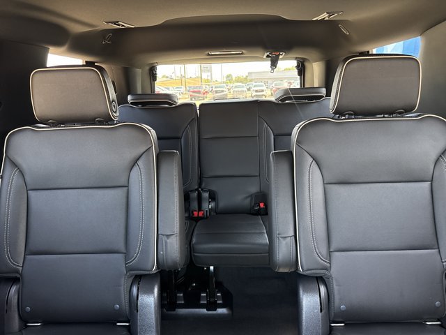 Used 2022 GMC Yukon SLT w/ SLT Premium Package AWD/4WD image 21