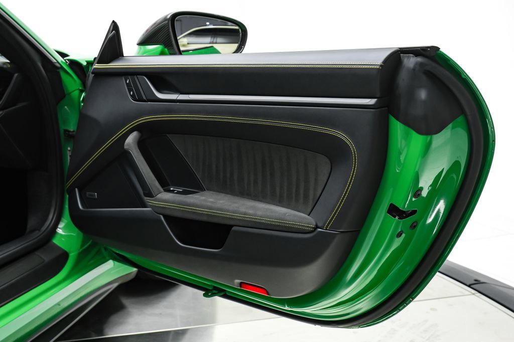 Used 2022 Porsche 911 GT3 RWD image 41