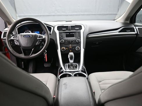 Used 2013 Ford Fusion S FWD image 12