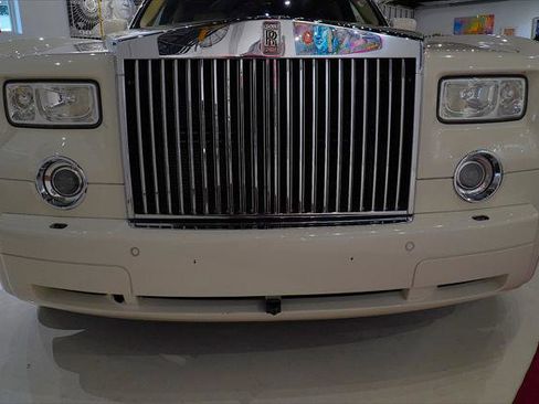 Used 2009 Rolls-Royce Phantom Sedan image 6