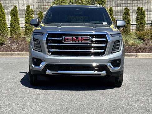 New 2026 GMC Yukon XL Elevation w/ Elevation Premium Package AWD/4WD image 3