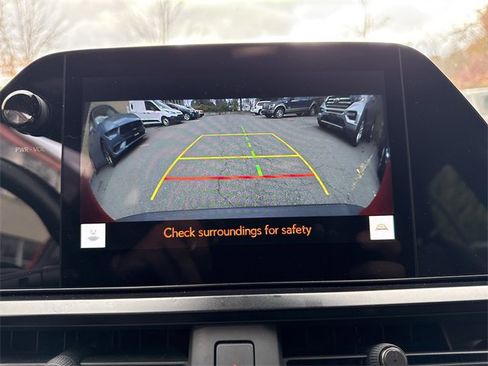 Used 2023 Lexus UX 250h AWD image 18