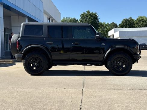 Used 2022 Ford Bronco Wildtrak AWD/4WD image 2