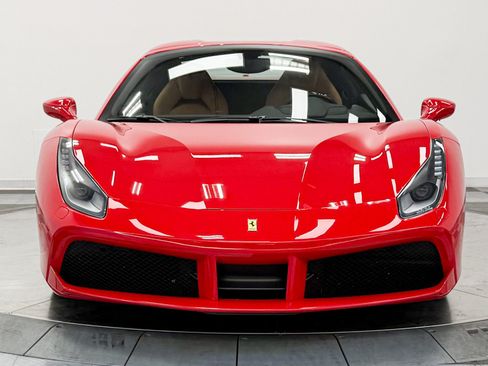 Used 2018 Ferrari 488 Spider RWD image 30