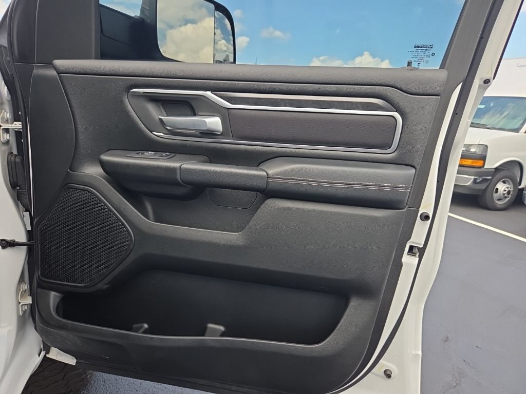 Used 2024 RAM 1500 Big Horn w/ Trailer Tow Group AWD/4WD image 17