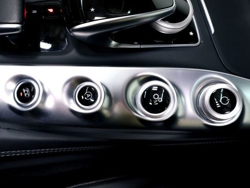 Used 2019 Mercedes-Benz AMG GT image 38