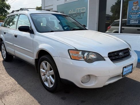 Used 2007 Subaru Outback 2.5i AWD/4WD image 1