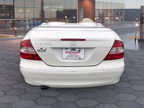 Used 2009 Mercedes-Benz CLK 350 Cabriolet image 18