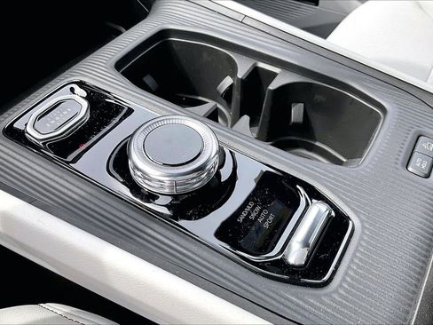 New 2026 Jeep Cherokee Limited AWD/4WD image 29