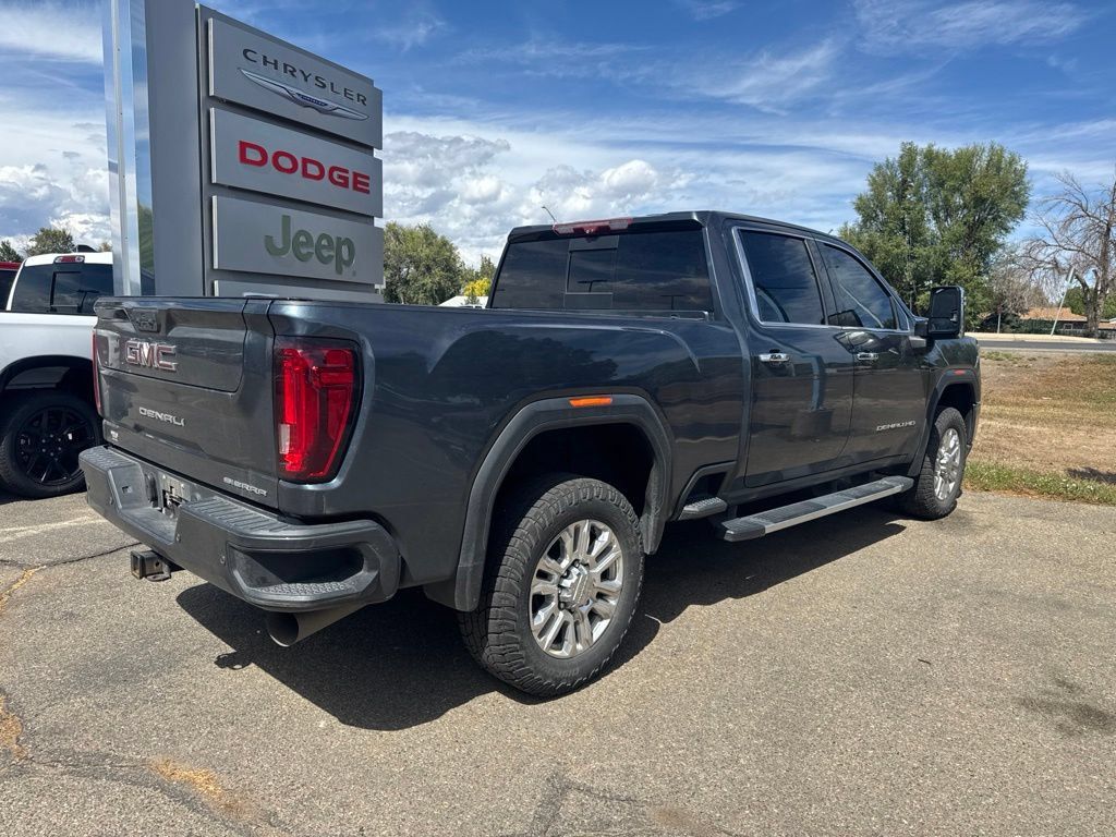 Used 2020 GMC Sierra 2500 Denali w/ Denali Ultimate Package AWD/4WD image 3