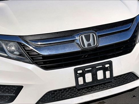 Used 2018 Honda Odyssey EX-L image 28