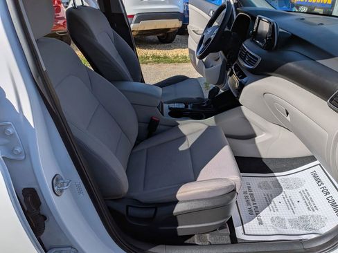 Used 2019 Hyundai Tucson SE AWD/4WD image 35