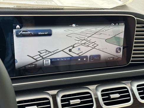 New 2026 Mercedes-Benz GLE 450 4MATIC image 23
