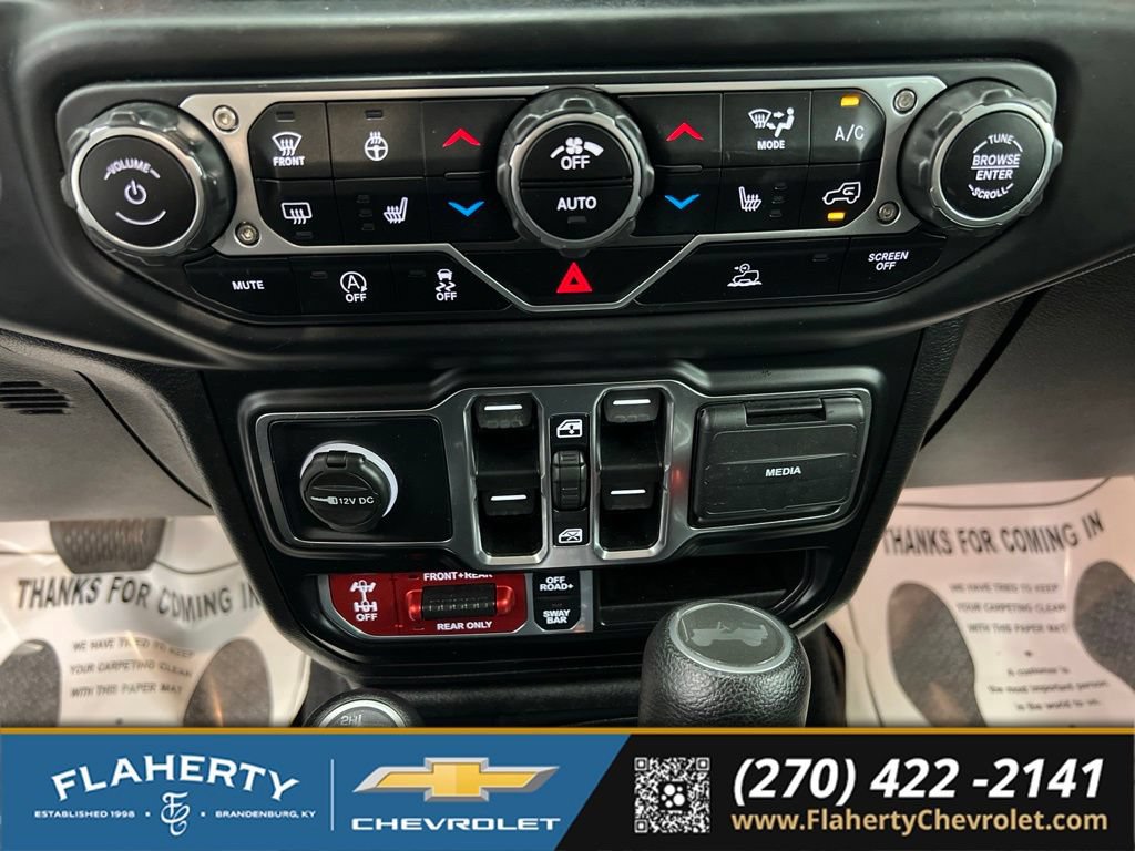 Used 2021 Jeep Wrangler Unlimited Rubicon AWD/4WD image 30