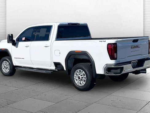 Used 2025 GMC Sierra 2500 SLE AWD/4WD image 11