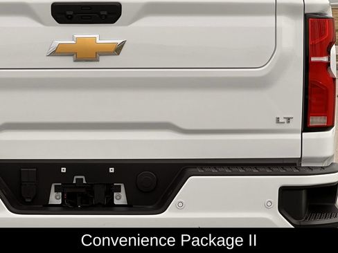 Used 2026 Chevrolet Silverado 2500 LT w/ Z71 Chrome Sport Edition image 5