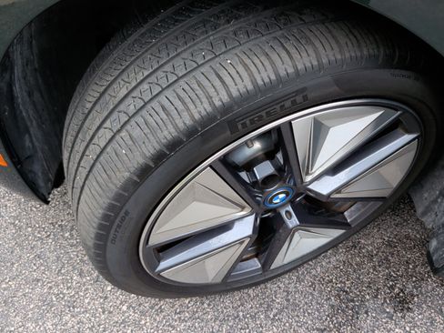 Certified 2023 BMW i4 eDrive35 RWD image 11