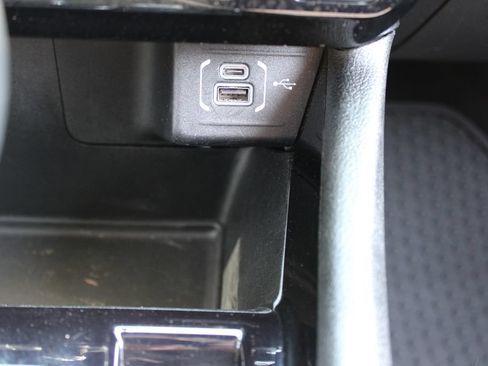 Used 2025 Jeep Compass Trailhawk AWD/4WD image 40
