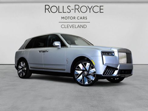 New 2026 Rolls-Royce Cullinan AWD/4WD image 1