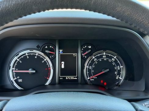 Used 2023 Toyota 4Runner TRD Off-Road Premium w/ Moonroof Package AWD/4WD image 23